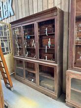 Antique style Antique cabinet in Wood and glass, Europe