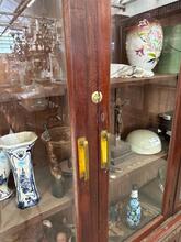 Antieke winkelkast Antiek stijl in Hout en glas, europa
