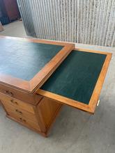 Antiek bureau Antiek stijl in Hout,