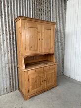Kast Antiek stijl in Grenenhout, Europa