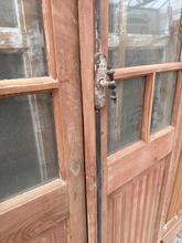 Set van twee glazen deuren Antiek stijl in Hout en glas, Frankrijk