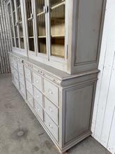 Winkelkast Antiek stijl in Hout en glas ,
