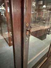 Antieke kast