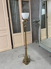 Antieke lamp Antiek stijl in ijzer,