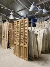 Antieke luiken Antiek stijl in Hout,