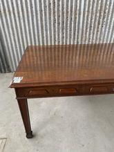 Antieke tafel Antiek stijl in Hout,