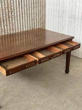 Antieke tafel Antiek stijl in Hout,