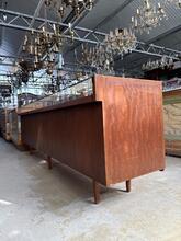 Toonbank  Antiek stijl in wood and glass, Europa