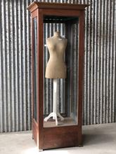 Antieke vitrinekast  Antiek stijl in Hout en glas,