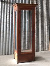 Antieke vitrinekast  Antiek stijl in Hout en glas,