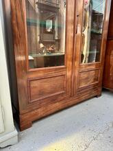 Antique style Cabinet in wood and glass