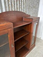 Antique style Cabinet in wood and glass