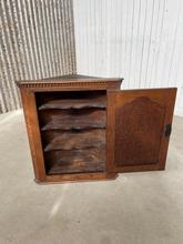 Antique style Antique cabinet in dark oak wood