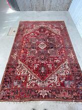 Antique style Carpet in Wool