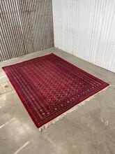 Antique style Carpet in Wool