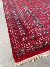 Antique style Carpet in Wool