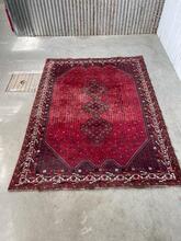 Antique style Carpet in Wool