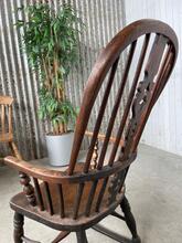 Antique style Chair in wood, England 20e eeuw