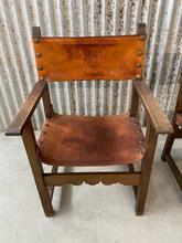 Antique style Chairs in Wood and leather