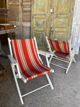 Antique style Antique chairs in wood