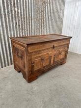 Antique style Chest in Wood oak