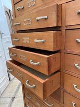 Antique style Chest of drawers in Wood