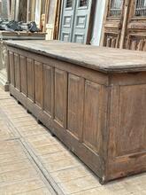 Antique style Counter in wood, Europa