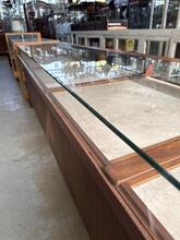 Antique style Counter in wood and glass, Europa