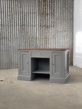 style Antique counter desk in Wood