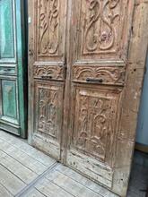 style Antique Door in Wood