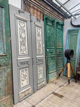 Antique style Doors in Wood 20th Century