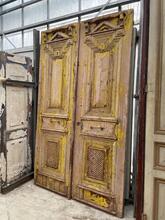 Antique style Doors in Wood 20th Century