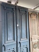 Antique style Doors in wood