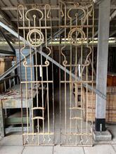 style Antique iron fences in Iron