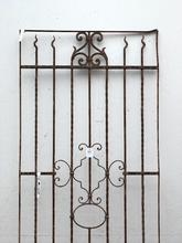 Antique style Antique iron fences 7x in Iron