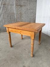 style Antique pine extension table in wood, Europa 20-century