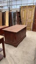 Antique style Shopcabinet in wood