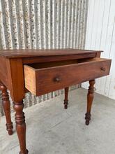 Antique style Sidetable in Wood