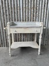 Antique  style Sidetable marble in Wood and marble