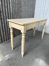 Antique style Table in Wood