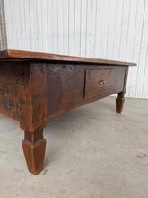 Antique style Table in wood