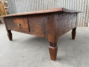 Antique style Table in wood