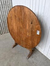 Antique style Table in wood, Europa