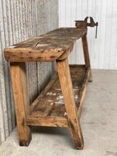 Antique style Antique workbench in Wood