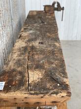 Antique style Antique workbench in Wood