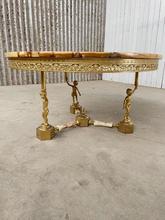 Design style Design table in glass and iron