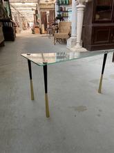 Design tafel Design stijl in glas en ijzer,