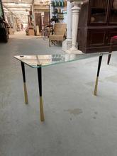 Design tafel Design stijl in glas en ijzer,