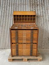 Industrial style Industrial letter press in wood, chest of drawers 20th Century