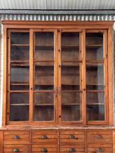 style Shop cabinet antique, France 19th century